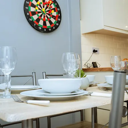 Modern 3bed With Hot Tub Apartment Leeds (West Yorkshire)