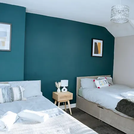 Apartment Modern 3bed With Hot Tub *